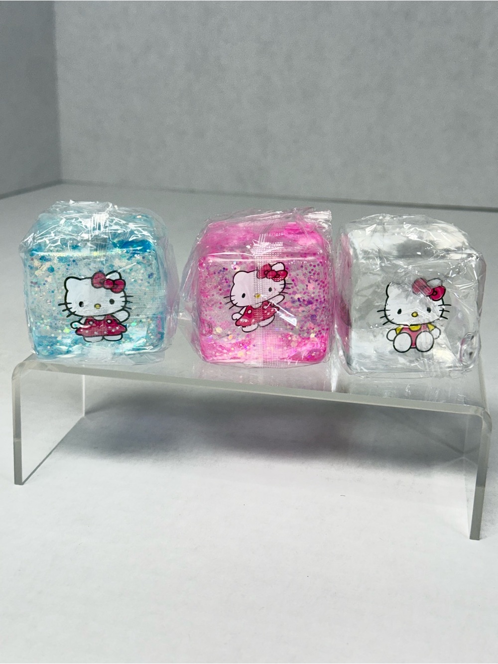 Hello Kitty Glittery Needoh Squishy Cube - Blue, Pink, White